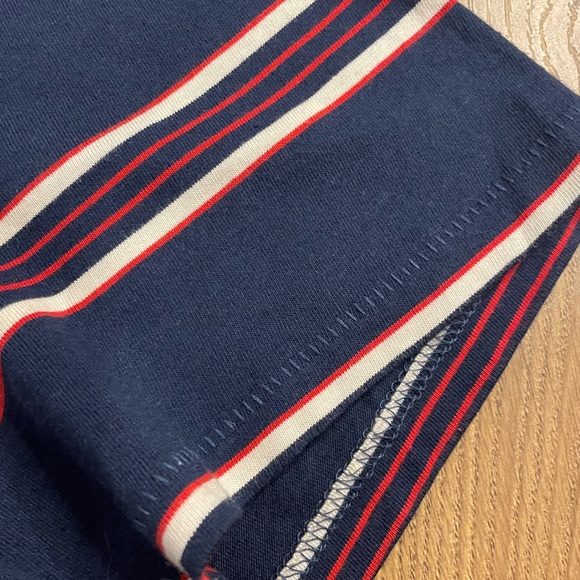 Levi Stripe Blue Red and White Short Sleeve T-Shirt Men’s Size M - Picture 3 of 4